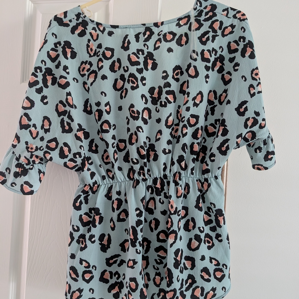 Blue Leopard Print Ruffle Sleeve Top - Picture 5 of 6